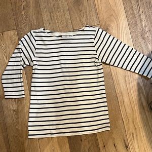 L.L. Striped 3/4 sleeve sweater